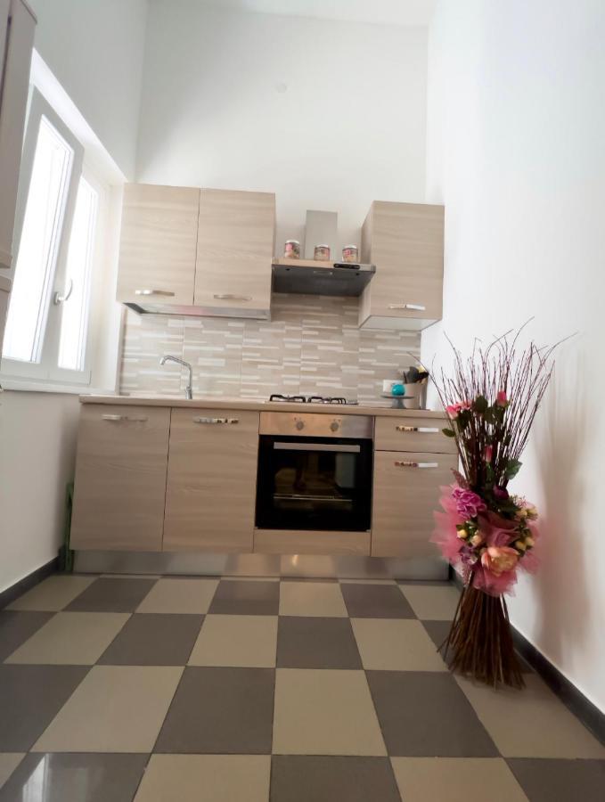 Casa Vacanze La Dimora Allegra ลาดิสโปลี ภายนอก รูปภาพ